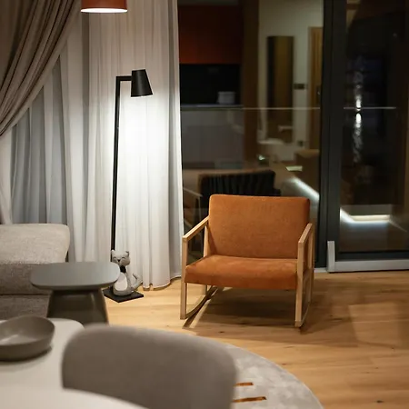 Yq - Brand New - Materials - Free Parking Διαμέρισμα