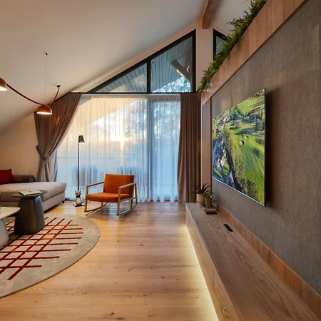 Yq - Brand New - Materials - Free Parking Velka Lomnica